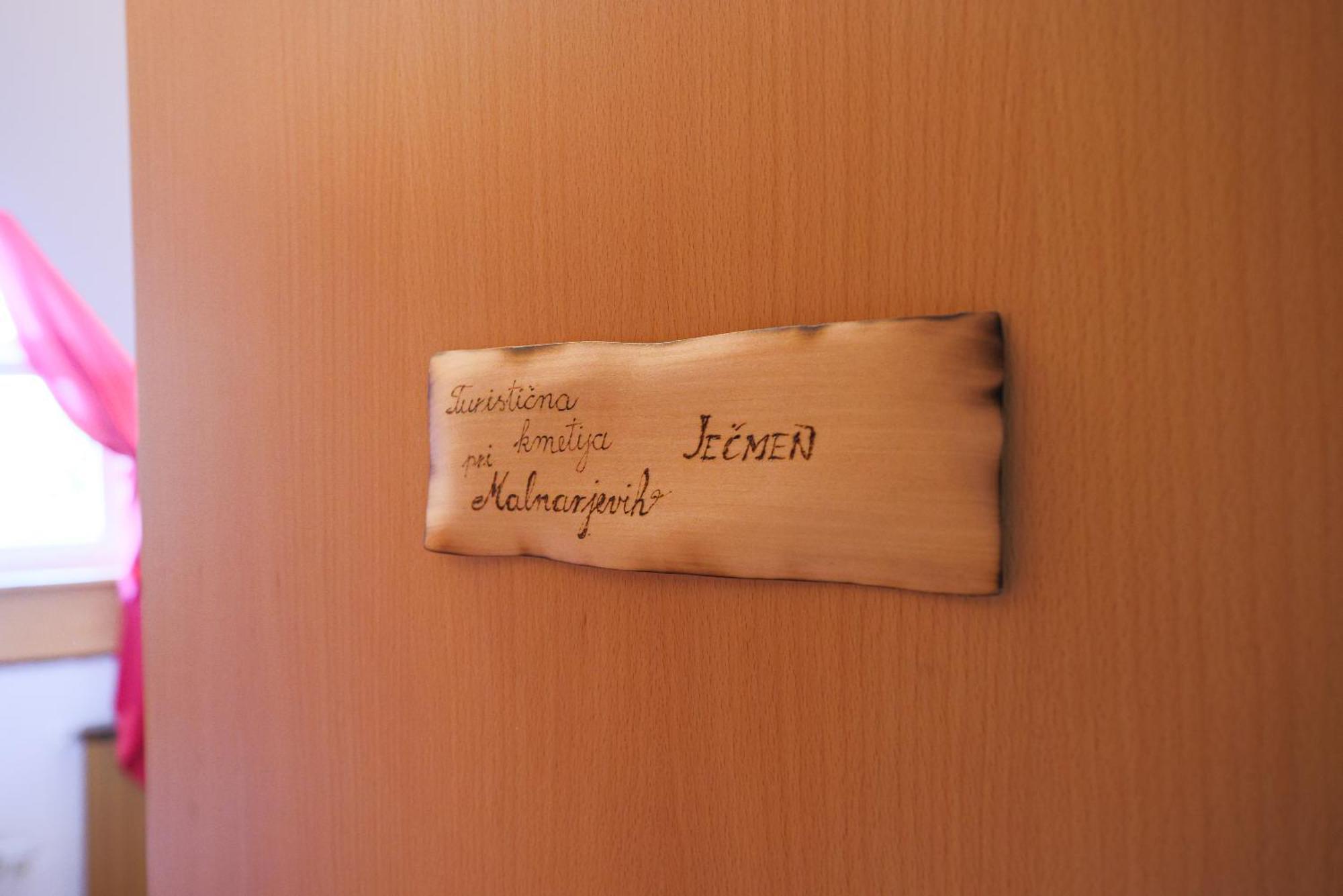 Domacija Malnarjevi Bauernhof *